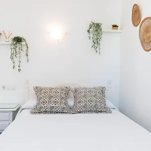  Guest house Restaurante La Giralda Spain